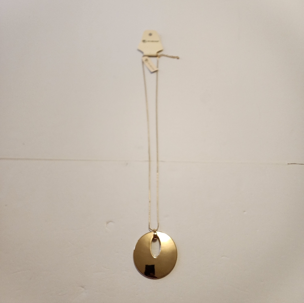 New Directions Necklace With Large Circle Pendant Gold Tone 17.25" Length